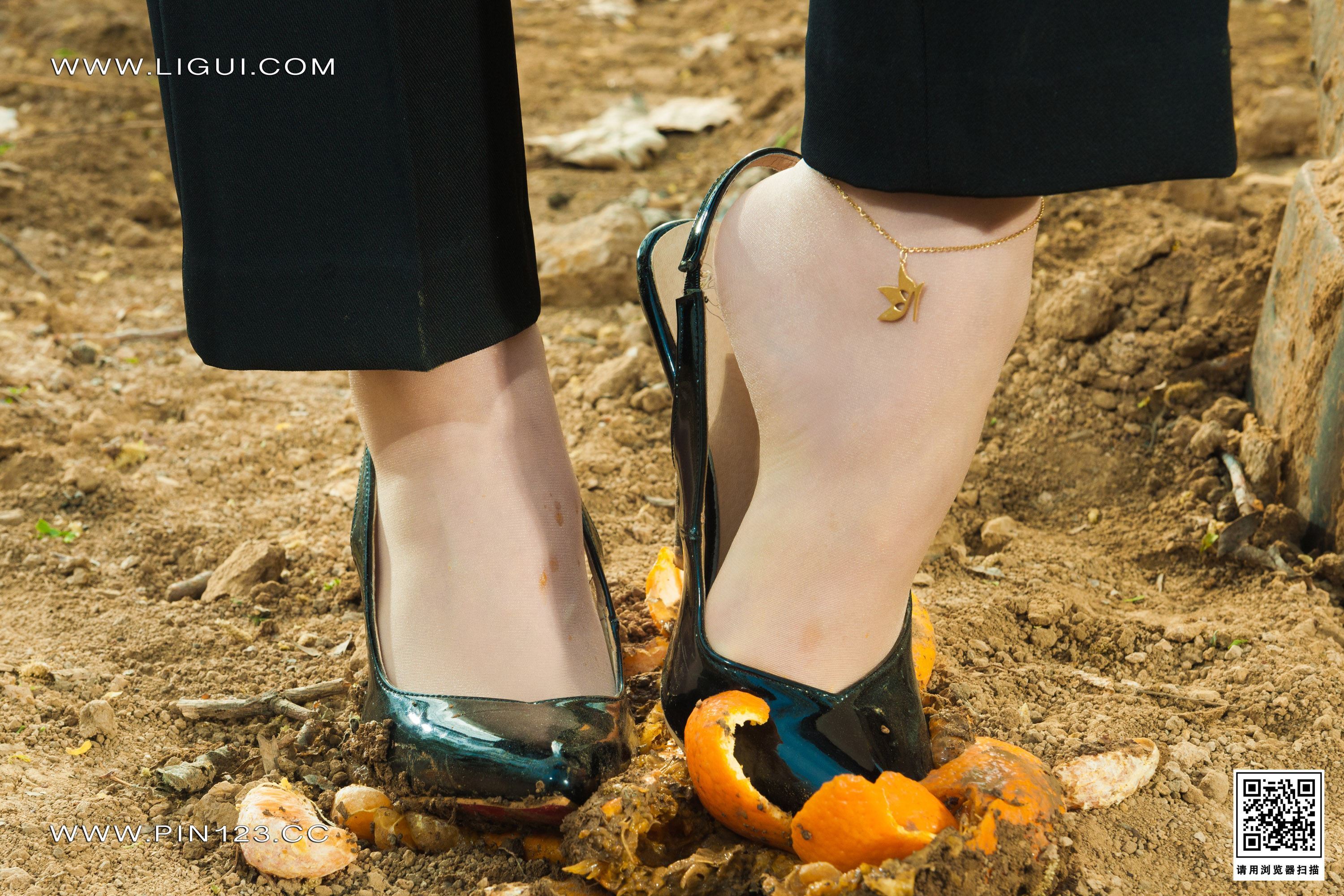 Ligui丽柜  2023.04.10 《野外柑丝》 心心